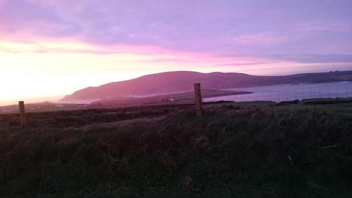 Skellig View Harbour View Sunrise Apartment 波托马里 外观 照片