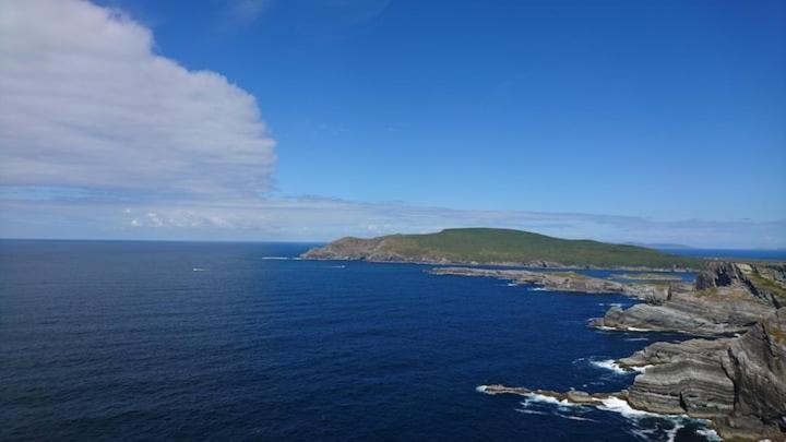 Skellig View Harbour View Sunrise Apartment 波托马里 外观 照片