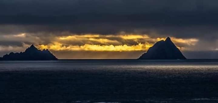 Skellig View Harbour View Sunrise Apartment 波托马里 外观 照片