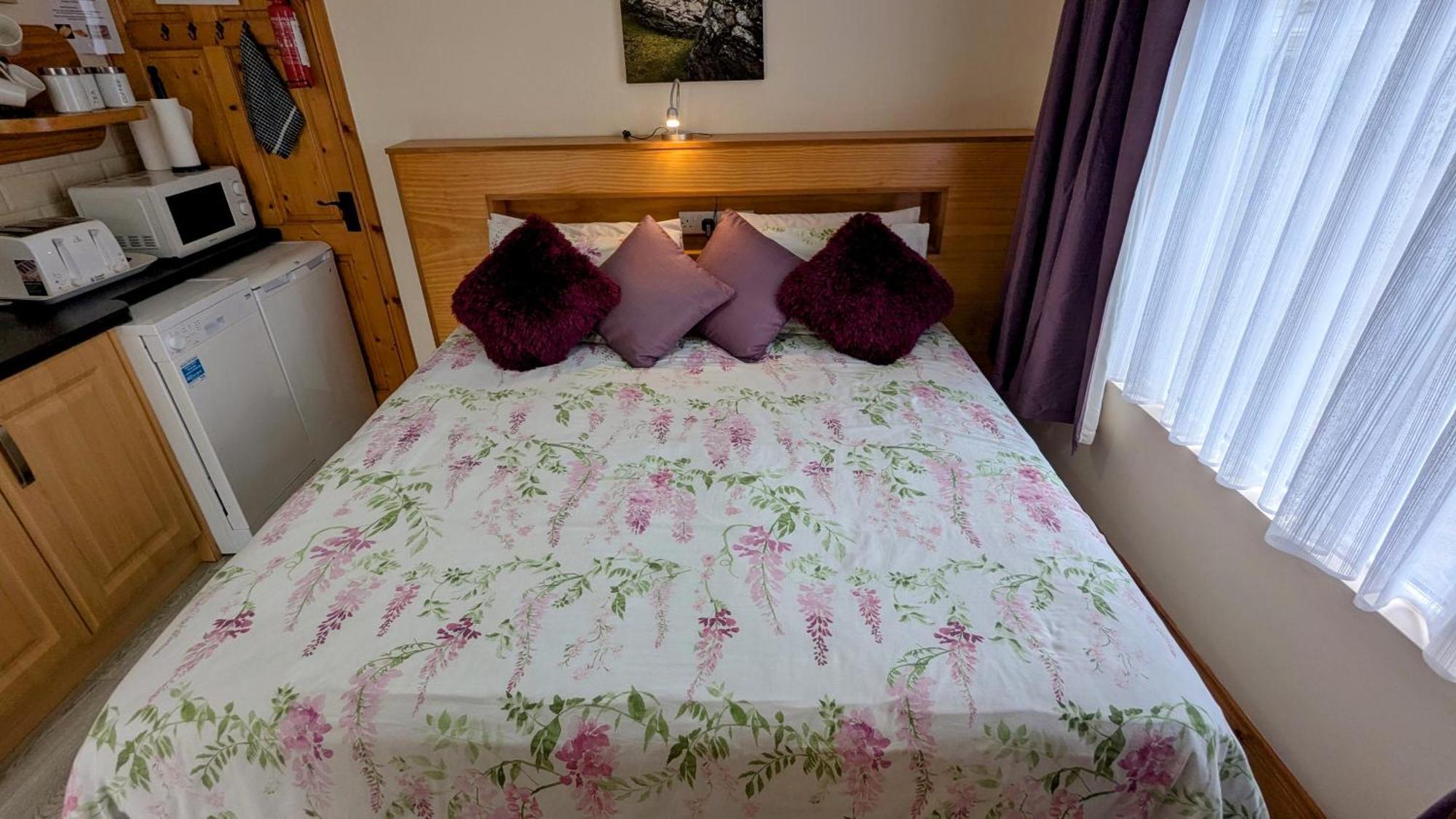 Skellig View Harbour View Sunrise Apartment 波托马里 外观 照片